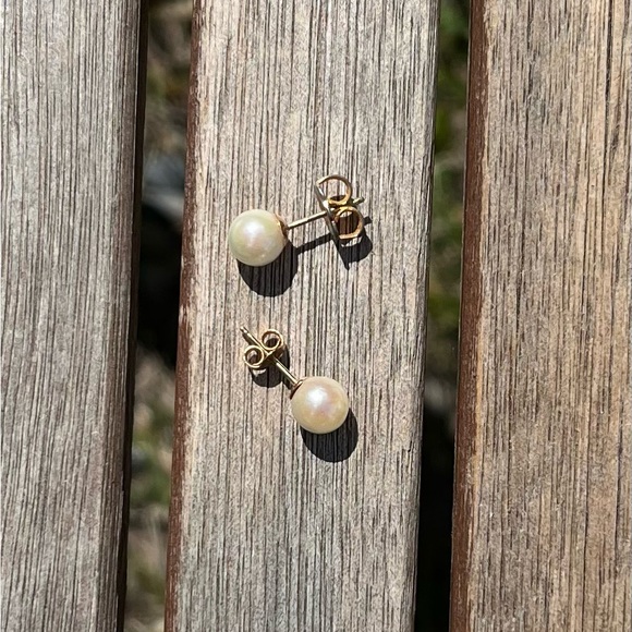 Pearl Earrings and Necklace - Picture 2 of 11